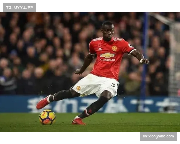 阿尔纳泽马深陷保级区 传统球队面临现代化挑战