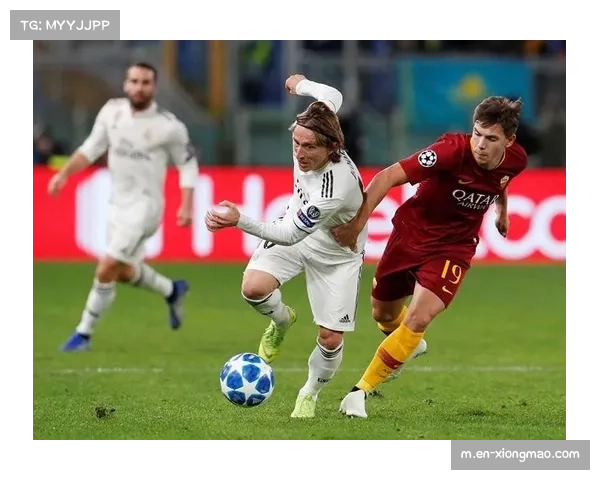 伯恩茅斯塞内西266次长传,非门将球员中位列第一